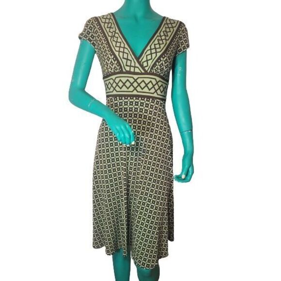 Maggy London Geometric Brown and Green Print Dress Size  2P - Picture 1 of 6